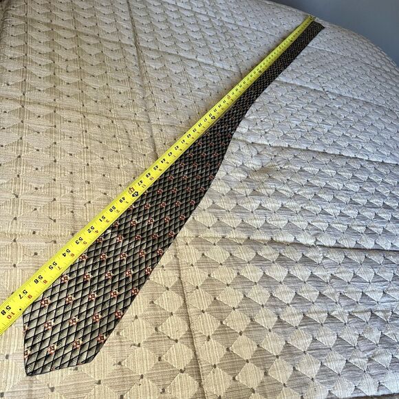 Brioni Gray & Black Diamonds & Red Squares 100% Silk Designer Men’s Tie Necktie - Picture 10 of 11